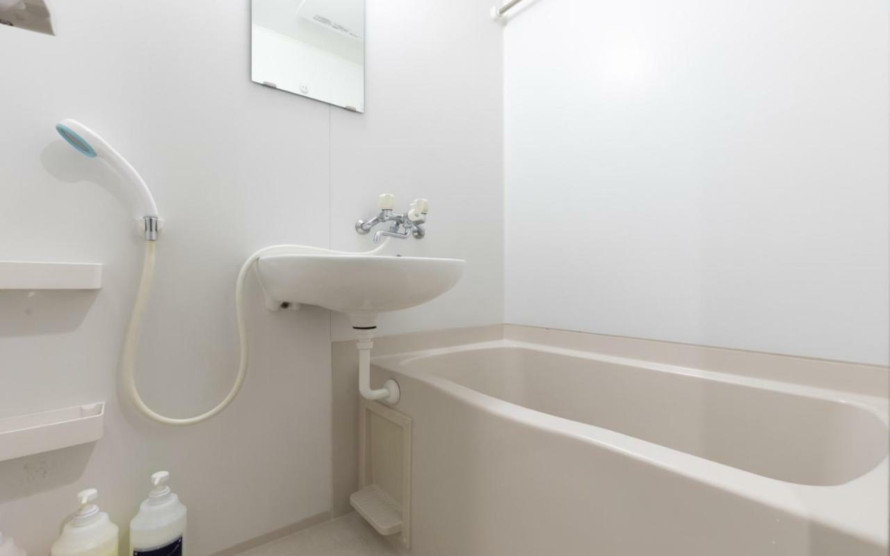 Rakuhaku Inn Токио Экстерьер фото